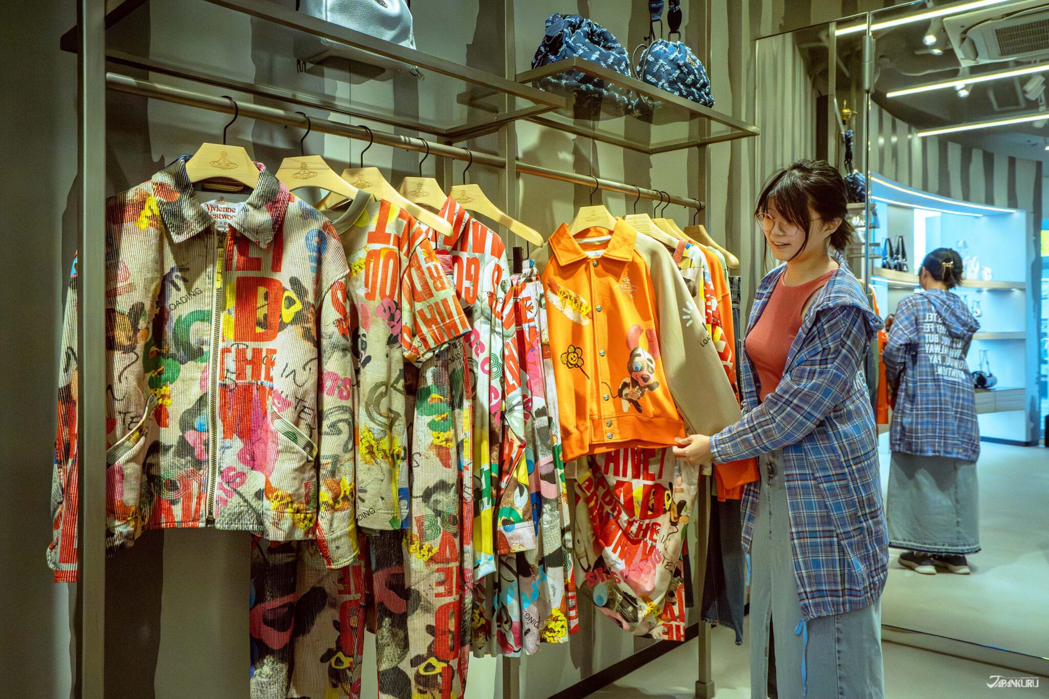 082181 Vivienne Westwood RED LABEL バーシティ Vivienne Westwood red label in harajuku is one of my favourites