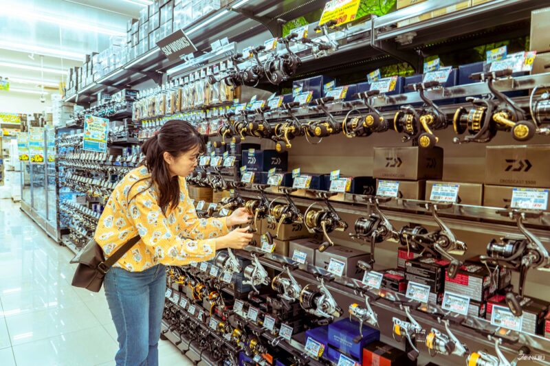 릴 코너 전경, 다양한 릴 제품 전시