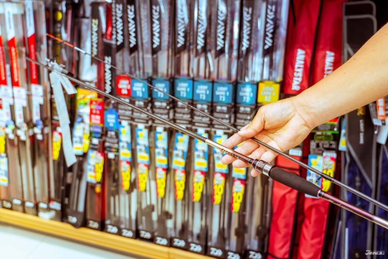 EVERGREEN 등 인기 브랜드의 낚싯대