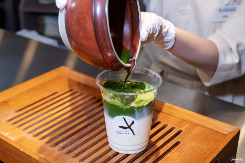 Matcha lattes at Haneda Airport (Japanese Tea KIMIKURA)